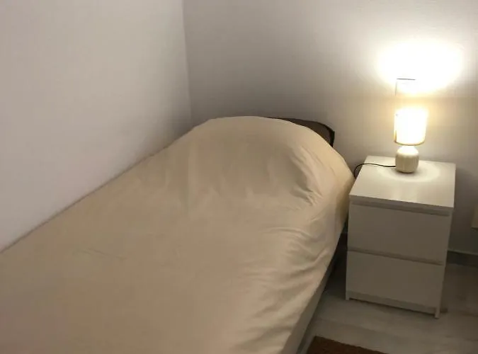 Bay Terraza24 アパート カルプ